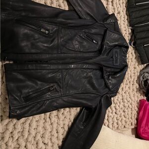 Avanti Women's Black Leather Jacket